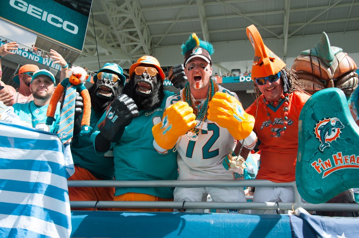 Dolphins superfan from Lake Worth in Dallas for his 420th game