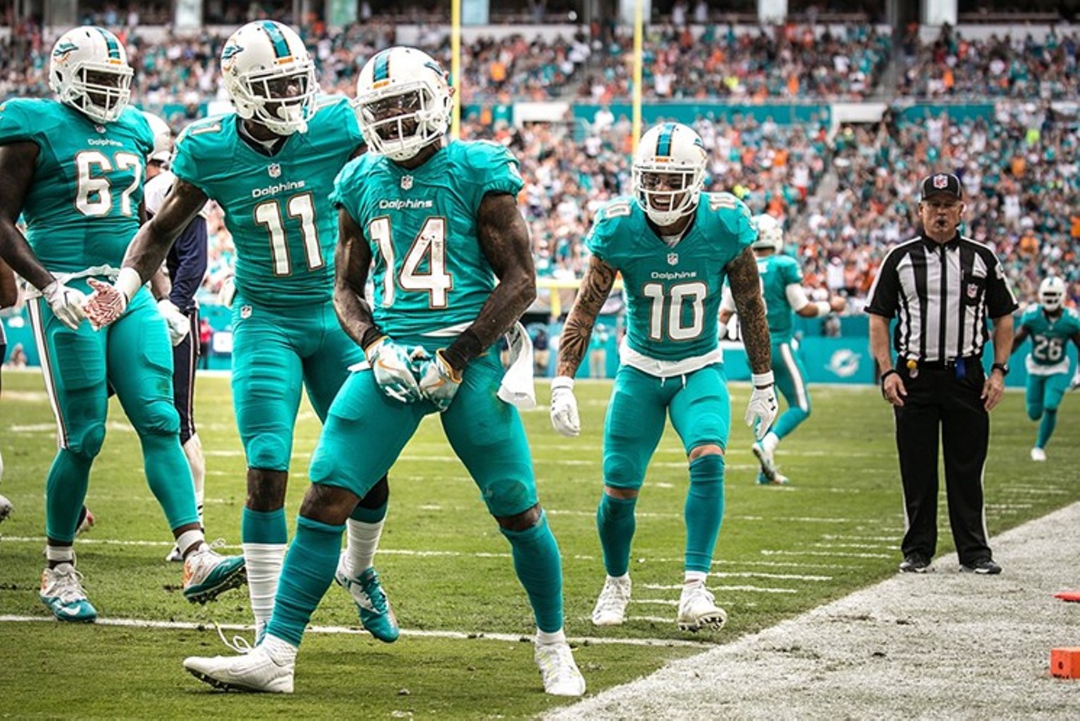 Miami Dolphins receiver Jarvis Landry: Contract talks progressing