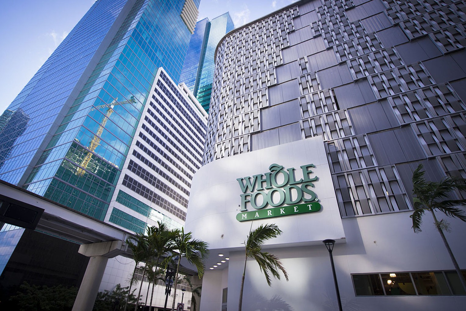  Whole Foods launch free (sort of) grocery delivery in parts of Palm  Beach County