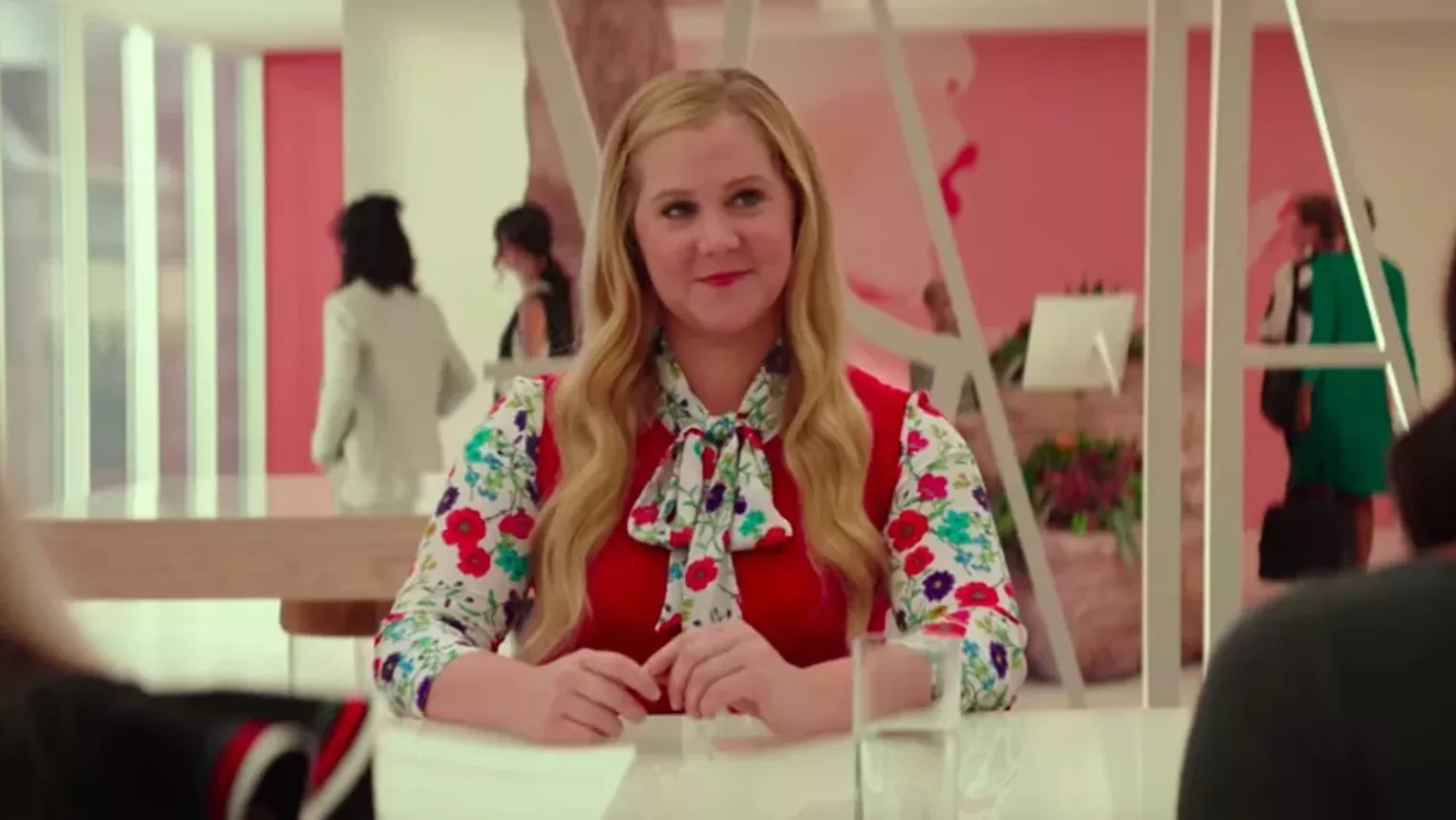 I Feel Pretty Movie Review Miami New Times I feel pretty movie review miami new times
