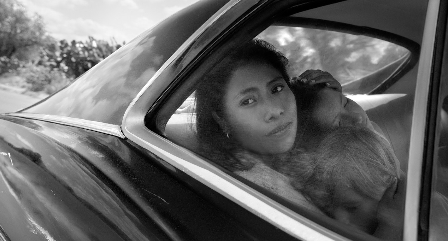 roma movie review new york times