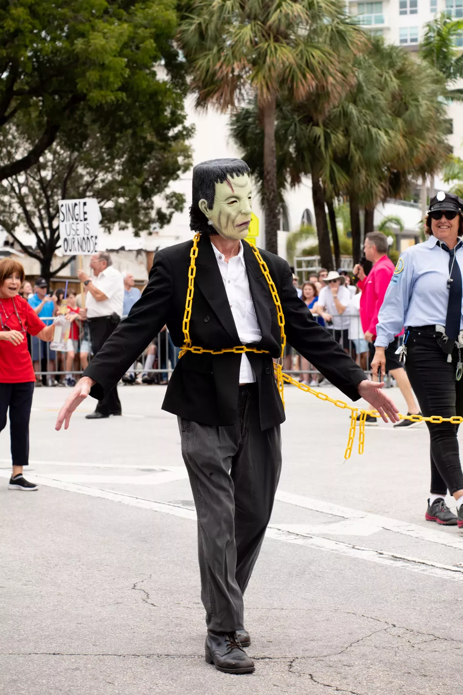 King Mango Strut 2019 in Coconut Grove Miami Photos Miami New Times