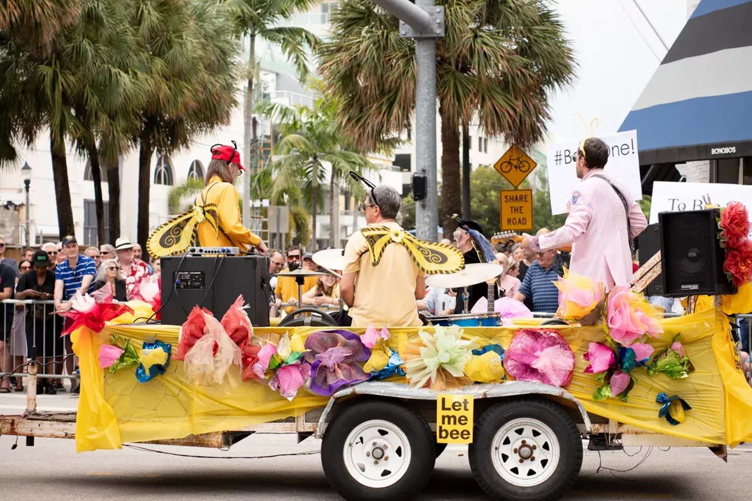 King Mango Strut 2019 in Coconut Grove Miami Photos Miami New Times