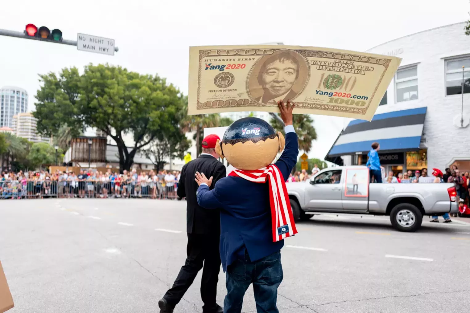 King Mango Strut 2019 in Coconut Grove Miami Photos Miami New Times