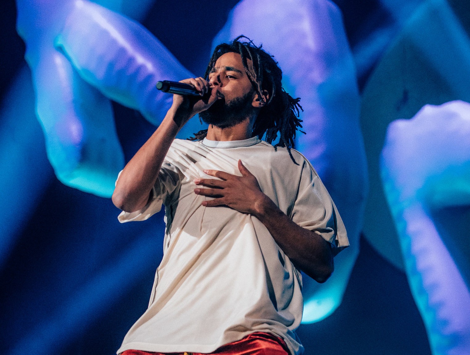 J. Cole Kicks Off His OffSeason Tour in Miami Miami New Times