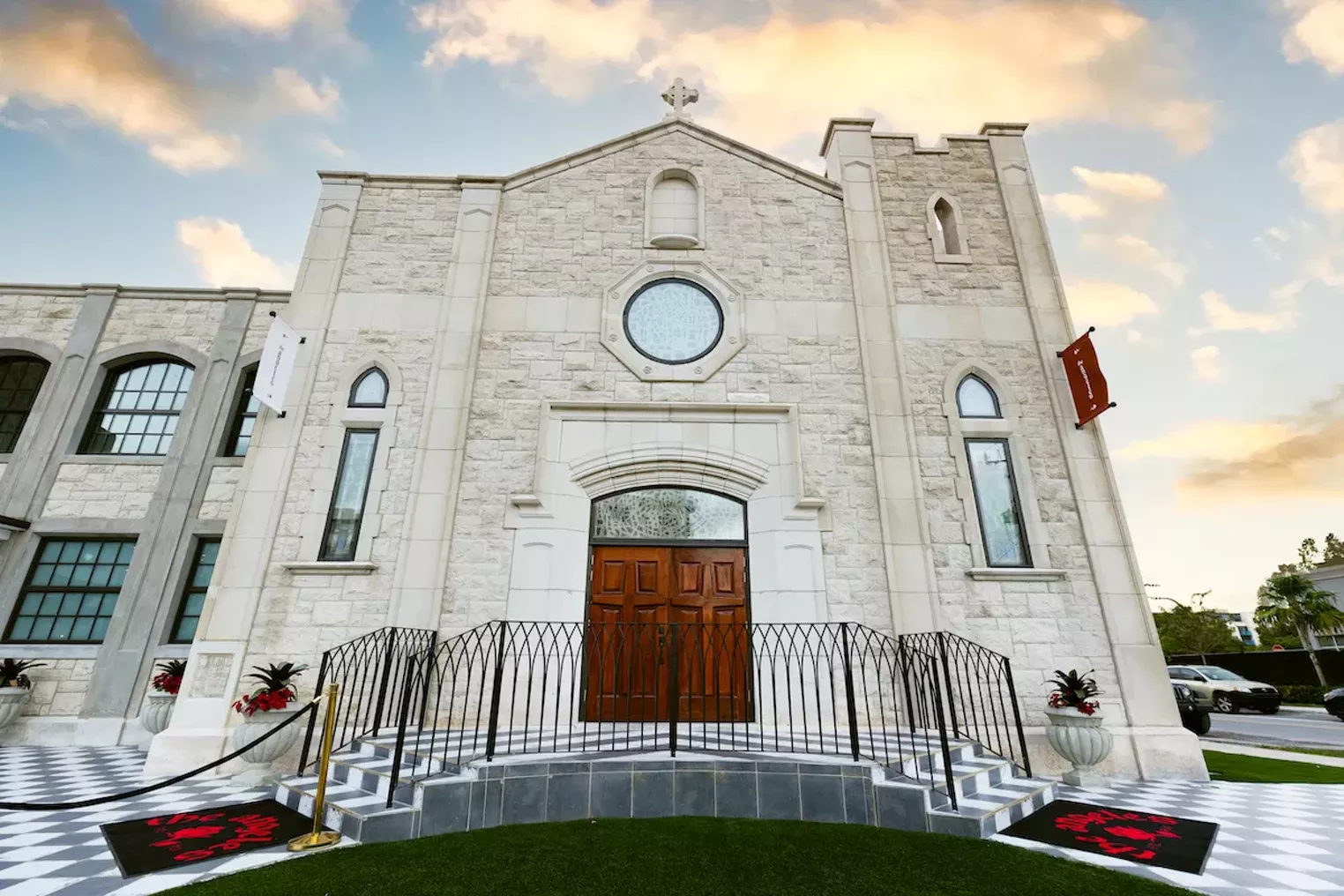 The Angeles in Fort Lauderdale Transforms Into LiveMusic Venue Miami New Times