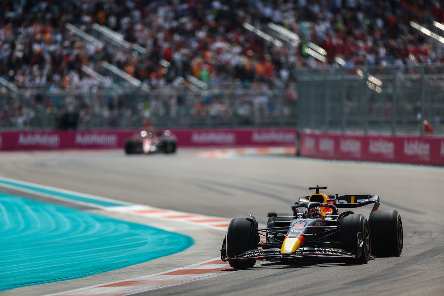 How to Watch the F1 Race in Las Vegas and Dine With Celebrities - Eater  Vegas
