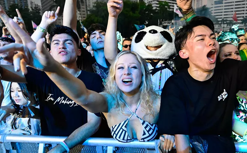 Image: Ultra Music Festival 2025 Day Three: Martin Garrix Closes Out a Rainy Final Day