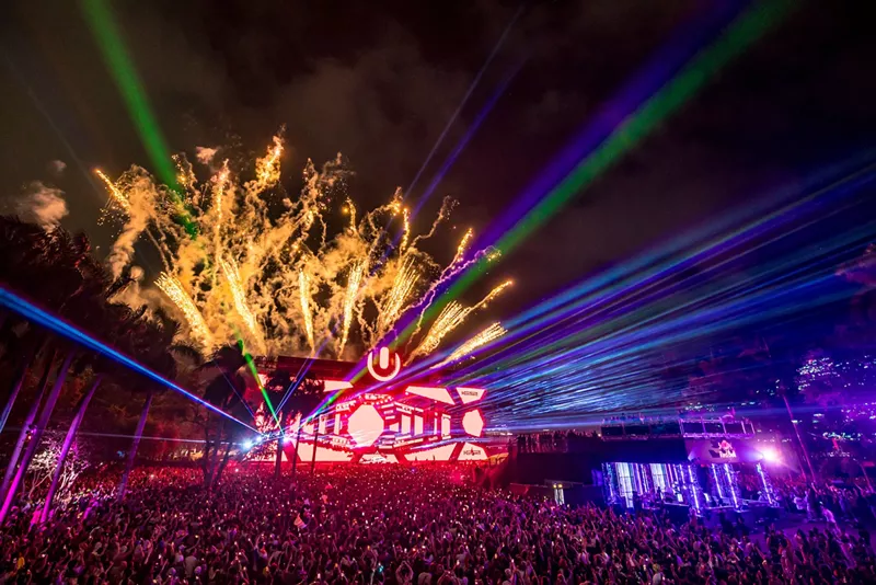Image: The Main Stage of Ultra Music Festival