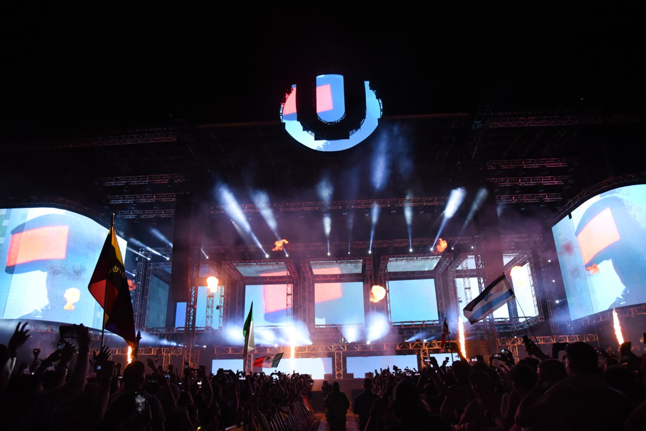 Ultra Music Festival has secured a deal that will keep it at Bayfront Park through 2027.