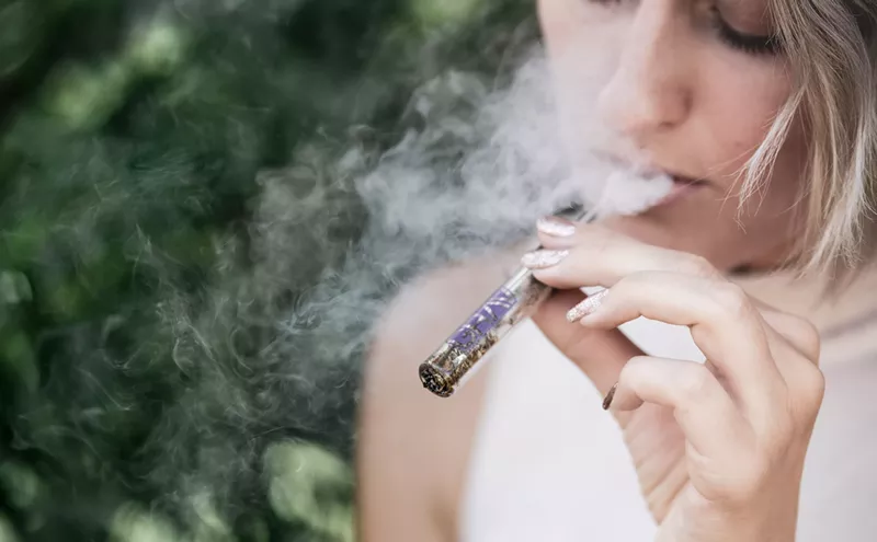 Image: Vagina Cannalouges Event Caters to Miami's Weed-Smoking Women