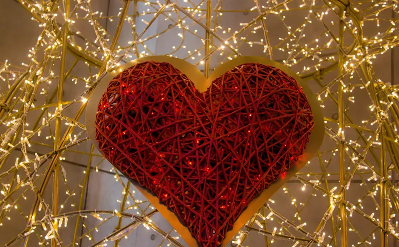 Image: Valentine's Day 2018: The Five Best Places for Tinder Dates