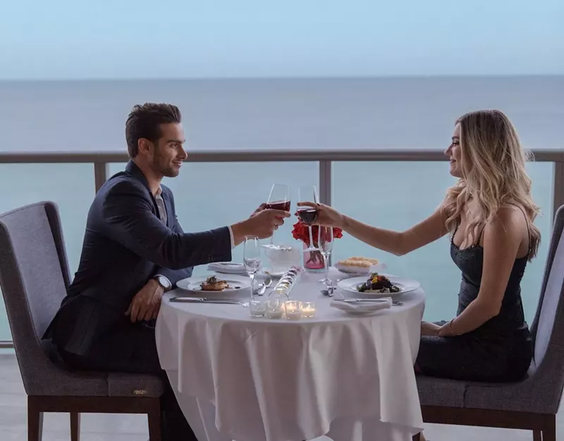 Image: St. Regis Bal Harbour's romantic patio