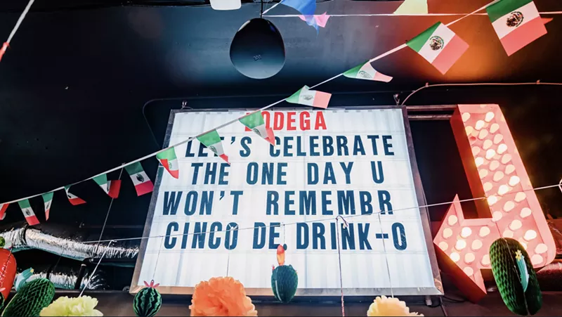 Image: A sign