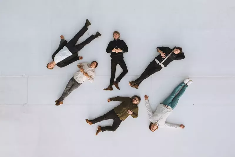 Image: Portrait of the band members of Wilco